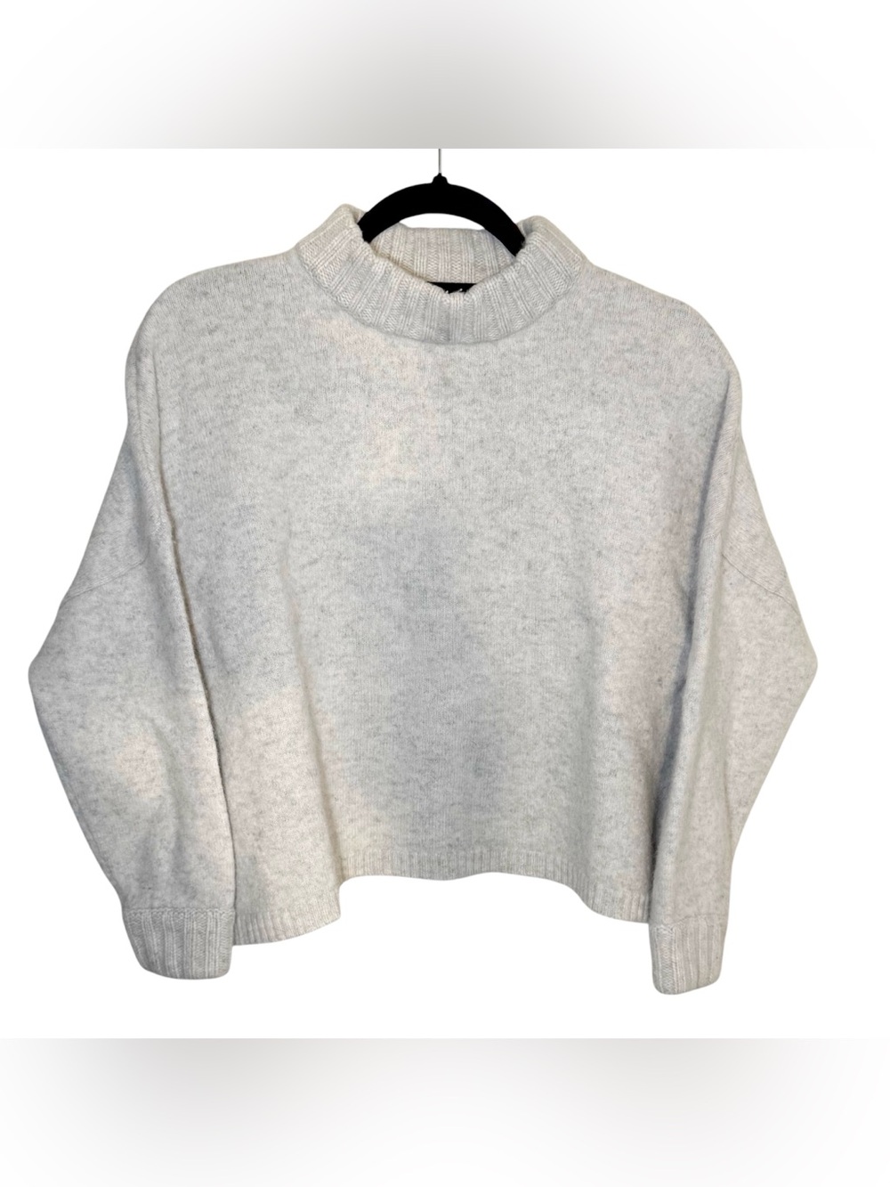 7115 By Szeki Lambswool Angora Mockneck Sweater Size Medium Light Gray